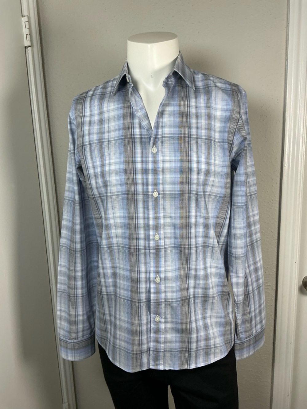 Men's Light Blue Plaid Button-Up Shirt